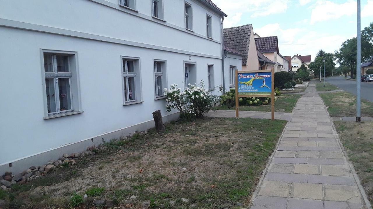 Gaestezimmer Sommer Locktow المظهر الخارجي الصورة